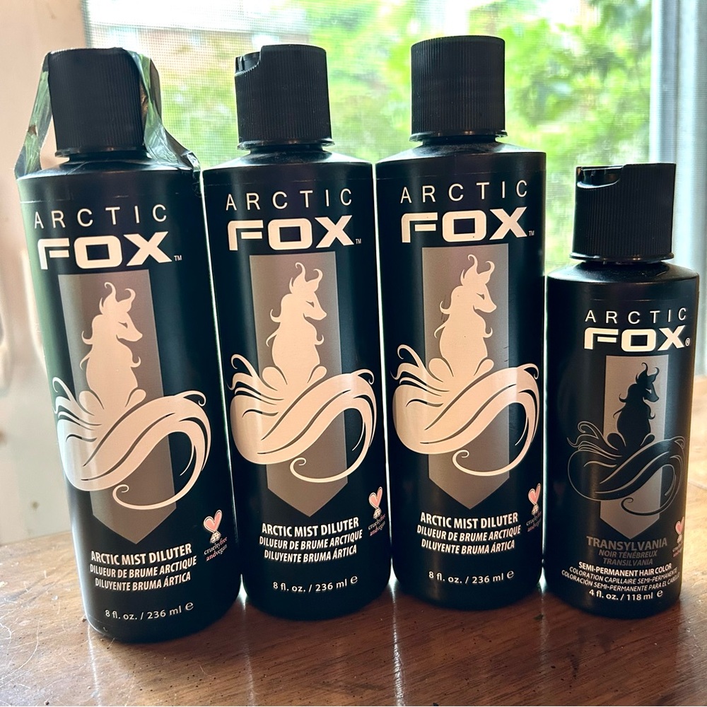 Arctic Fox lot: Transylvania (black) and Mist Diluter hair dye